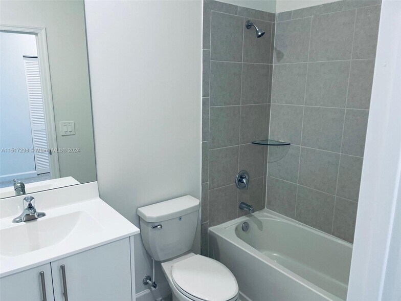 Building Photo - 12841 SW 243rd Ter