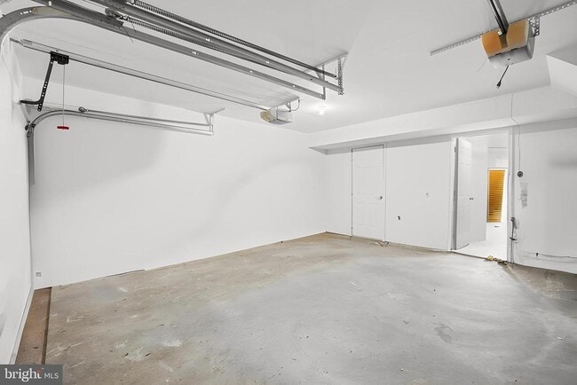 Building Photo - 12033 Treeline Way