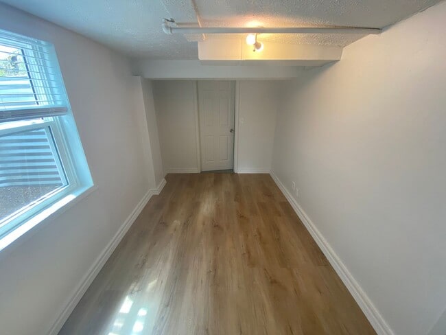 Building Photo - 2209 N 38th Ave