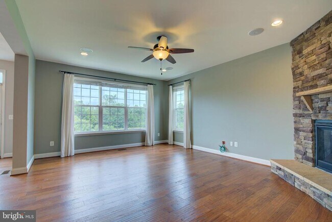 Building Photo - 13481 Arcadian Dr