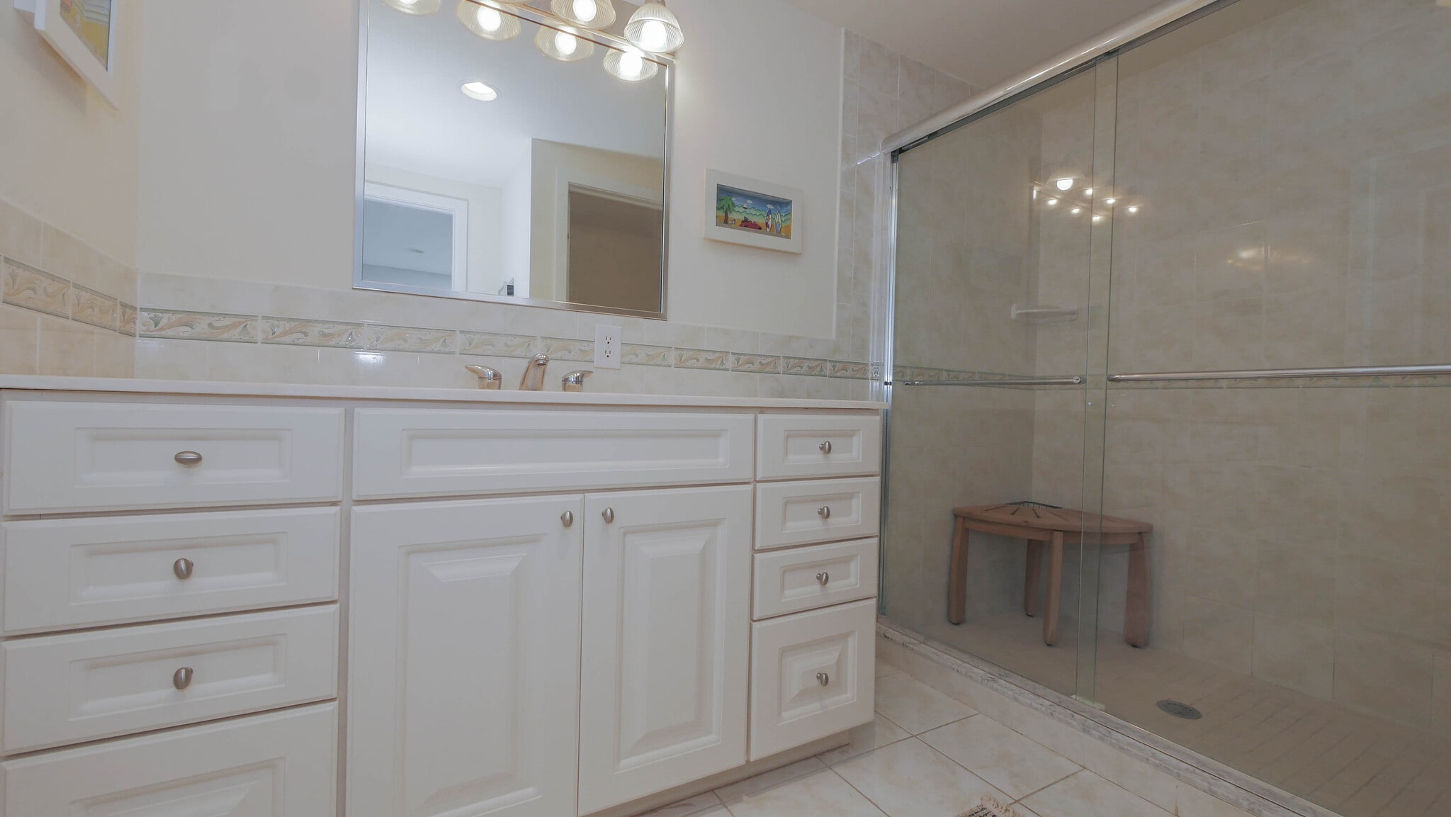 Building Photo - 137 S Berkley Sq