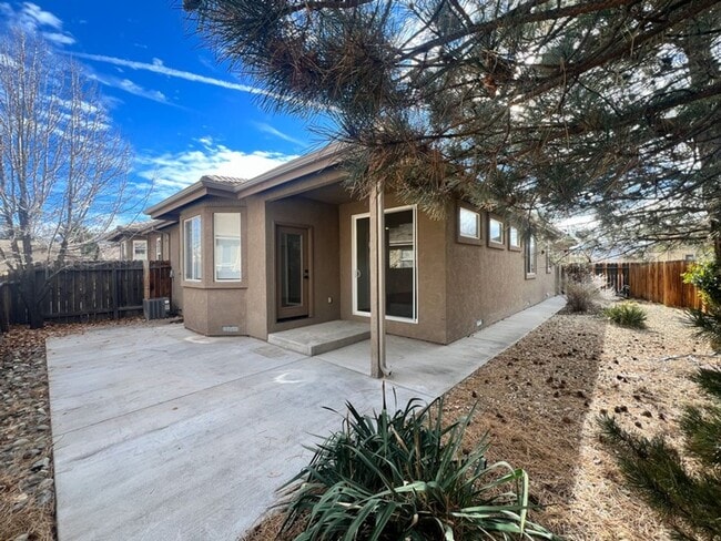 Building Photo - Three Bedroom at Dayton Valley Community