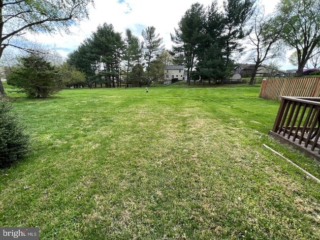 Building Photo - 7520 Indian Hills Dr