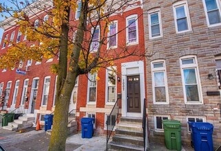 Building Photo - Fully Furnished! Spacious Rooms! Modern Decor! Finished Basement! Central Air! Fireplaces! Availa...