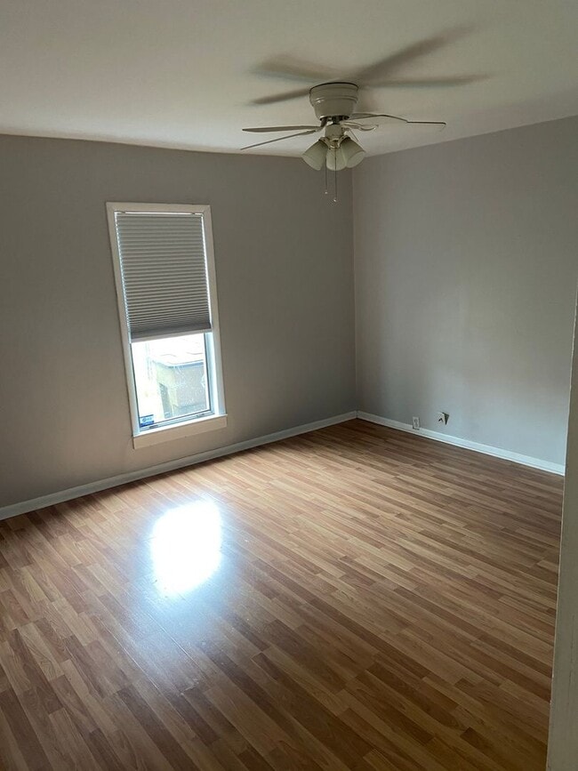 Building Photo - Cozy Cottage in Waverly Belmont Neighborhood, Minutes to Belmont, 12th South and Wedgewood Housto...