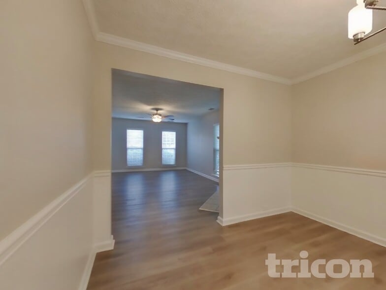 Building Photo - 5534 Somervale Ct