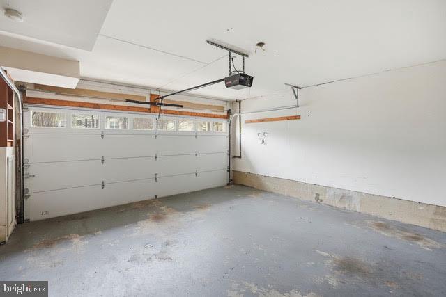 Building Photo - 5113 Knapp Pl