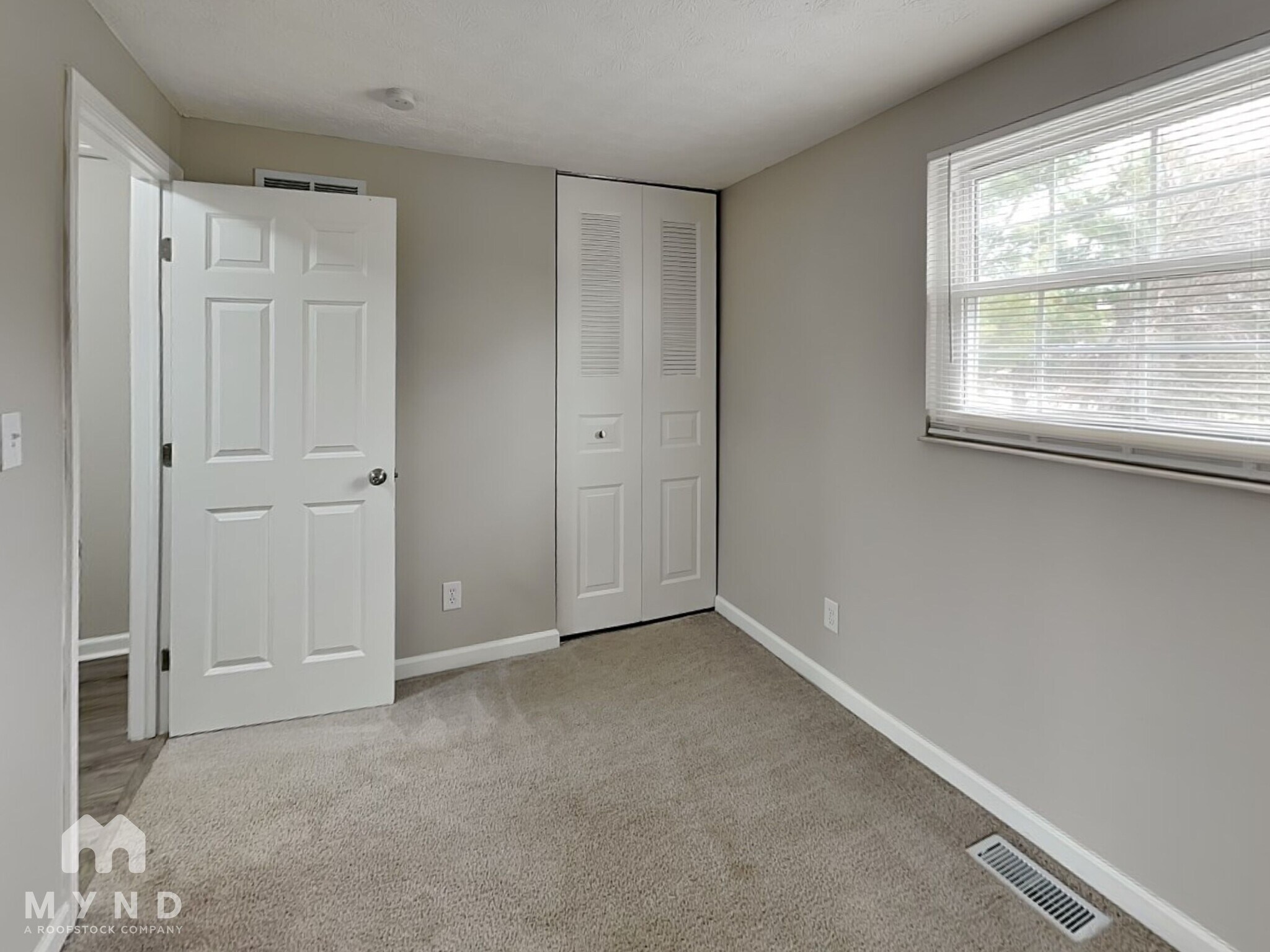 Building Photo - 1224 Hanson St