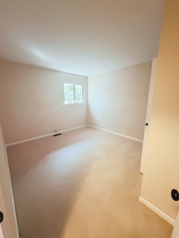 Building Photo - Beautifully Updated 3 Bedroom Condo with Community Pool in the Heart of Greenville!