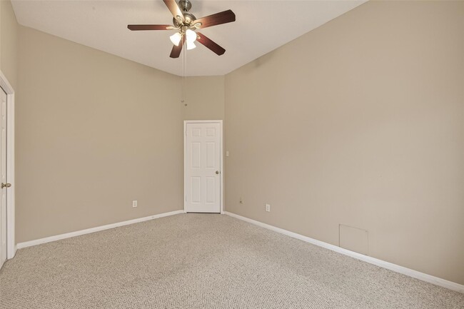 Building Photo - 3503 Ashlock Dr