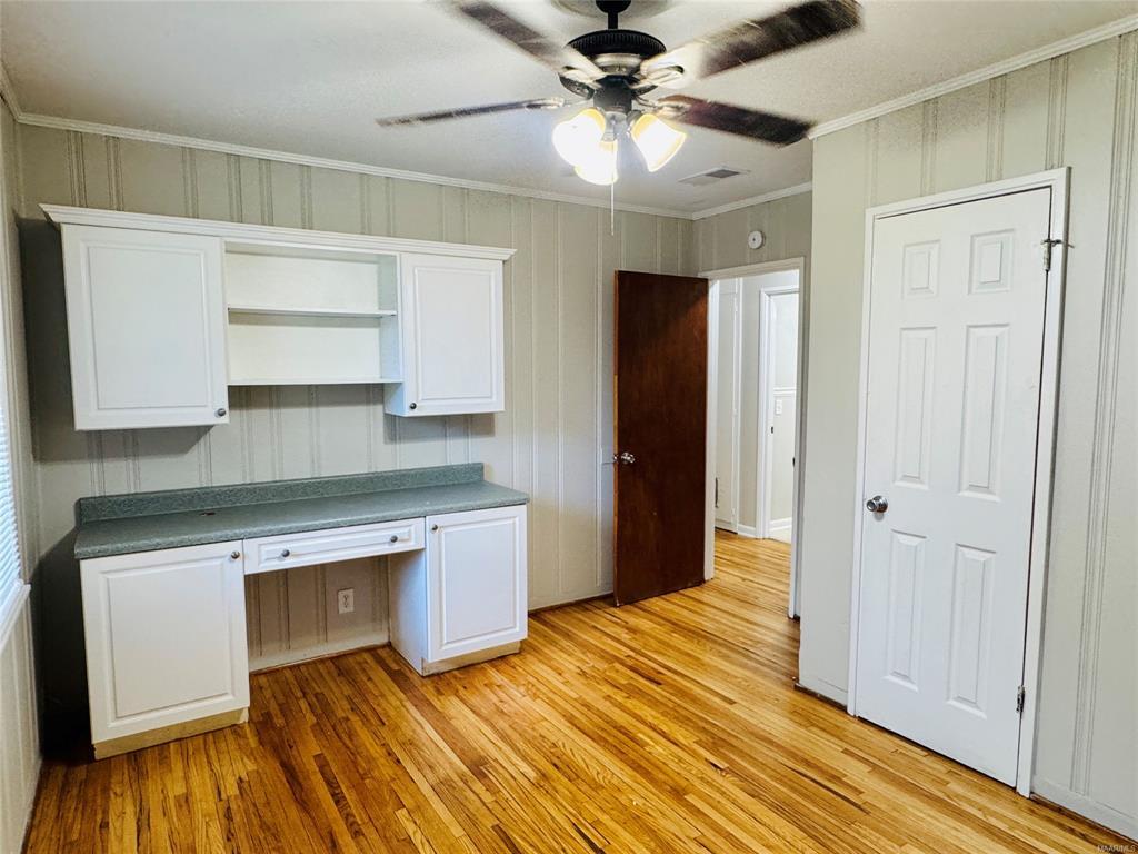 Building Photo - 3609 Loxley Ln