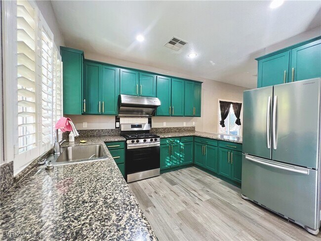Building Photo - 5230 Monterey Park Cir