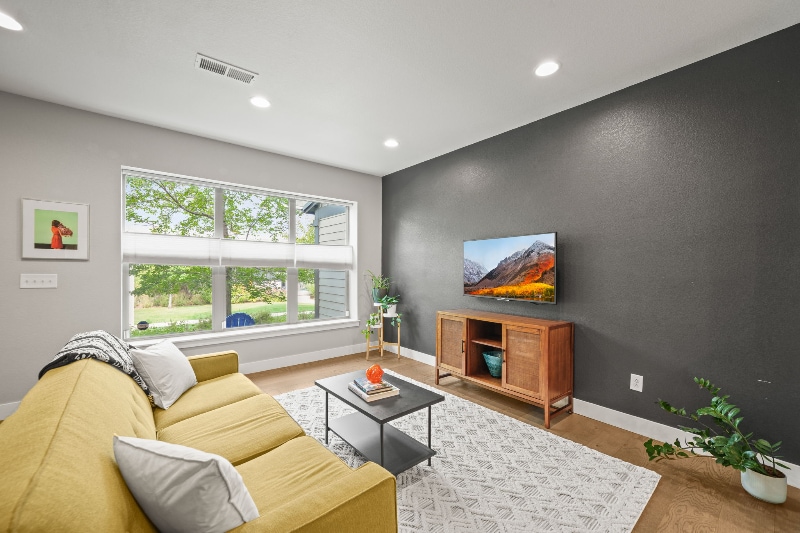 Building Photo - 11185 E 25th Ave