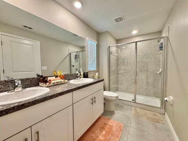 Building Photo - 3587 Bellmeade Ct