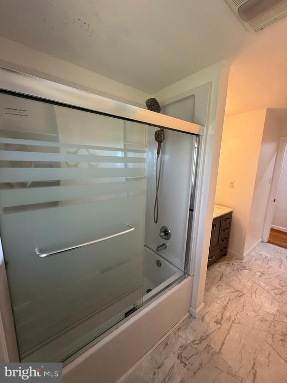 Building Photo - 8787 Hickory Hill