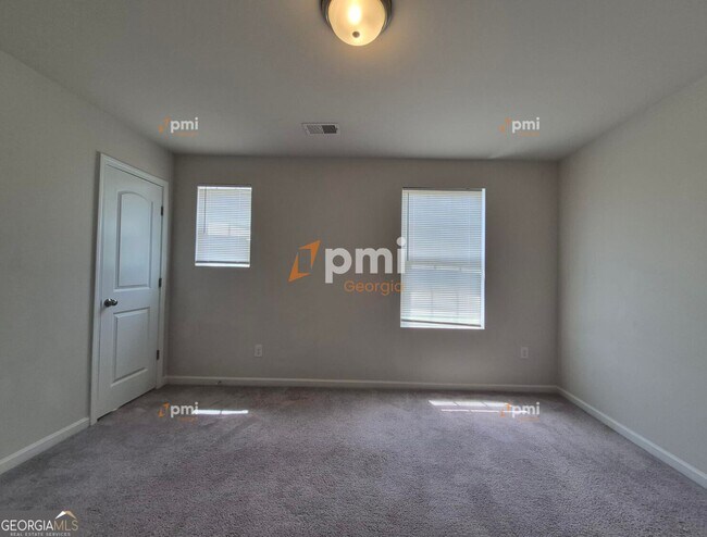 Building Photo - 160 Kinsale Dr
