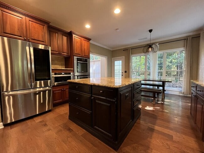 Building Photo - 10707 Pomerane Pl