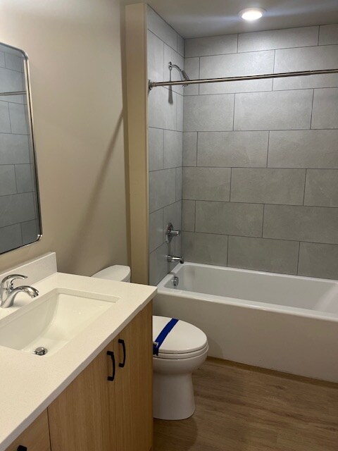 Building Photo - 302 CO-291