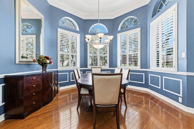 Building Photo - 5630 Ashford Ridge Ln