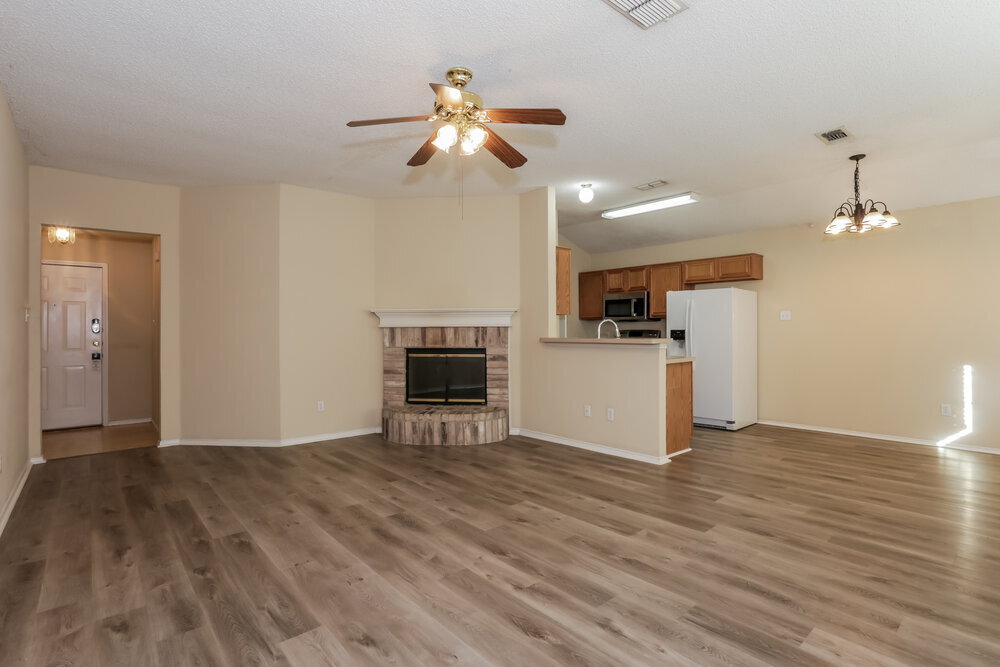 Building Photo - 6366 Twilight Cir