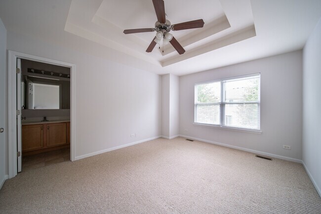 Building Photo - 1450 Prescott Dr