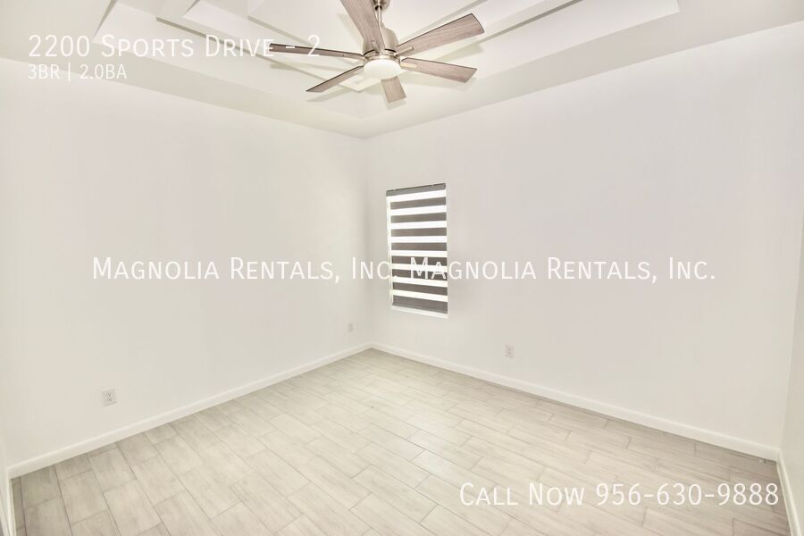 Building Photo - 2200 S Sports Dr