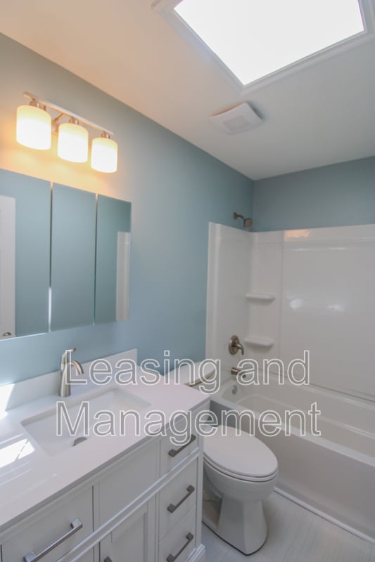 Building Photo - 2345 Wofford Rd