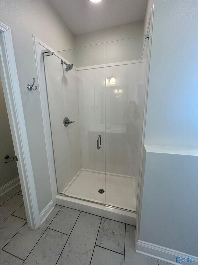 Building Photo - 14889 Imperial Dr