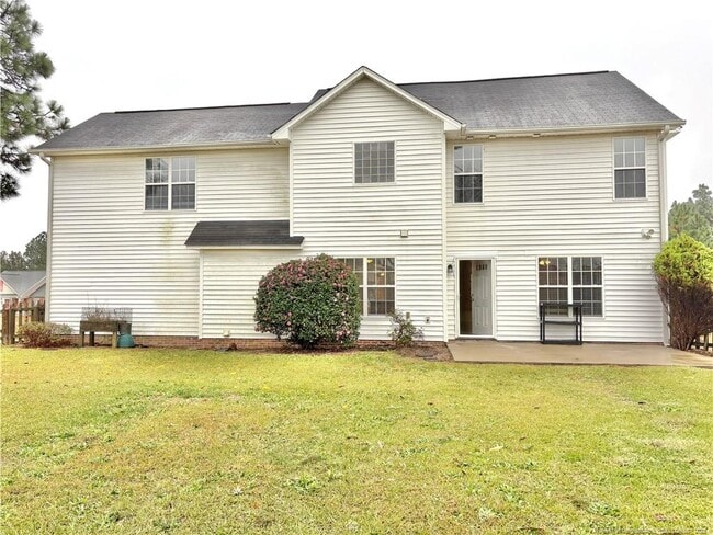 Building Photo - 207 Advance Dr