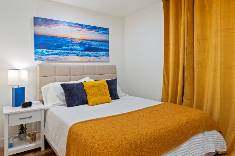 Building Photo - 225 S Main St