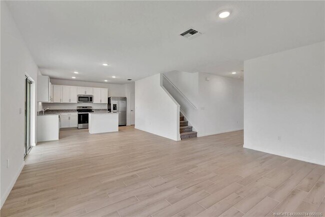 Building Photo - 4993 Armina Pl