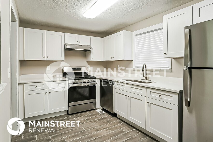 Building Photo - 3740 Jr Ln