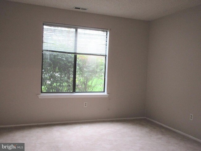 Building Photo - 5407A Aberdeen Dr