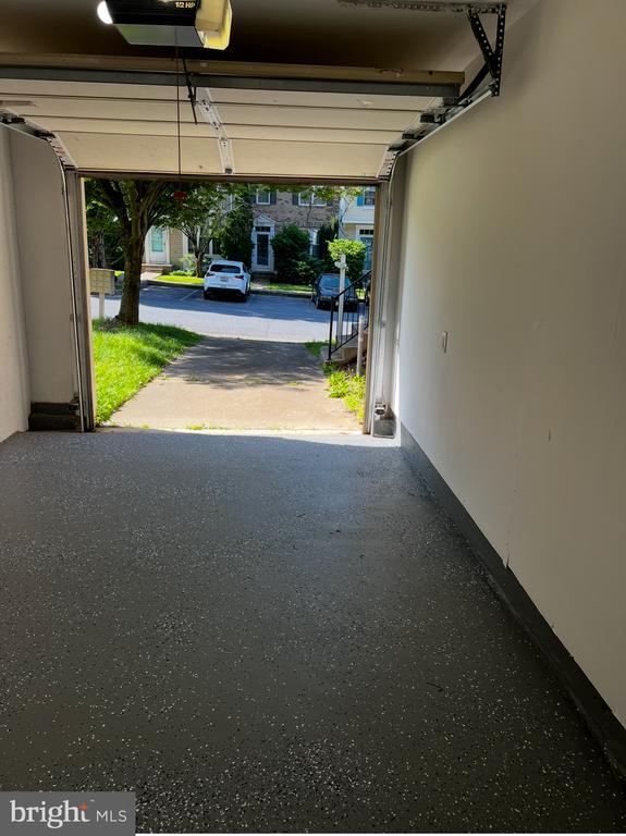 Building Photo - 9212 Owings Choice Ct