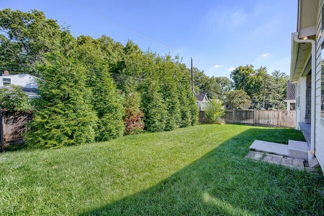 Building Photo - {4620} James Engle Custom Home built in 2019 + Main Floor Primary Bedroom + Finished Basement wit...