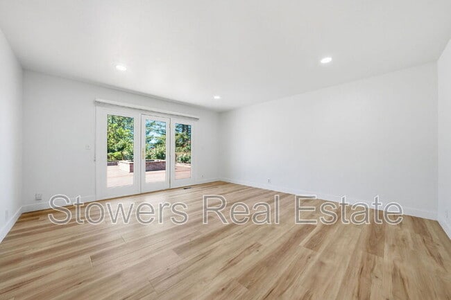 Building Photo - 155 Mountain Canyon Pl