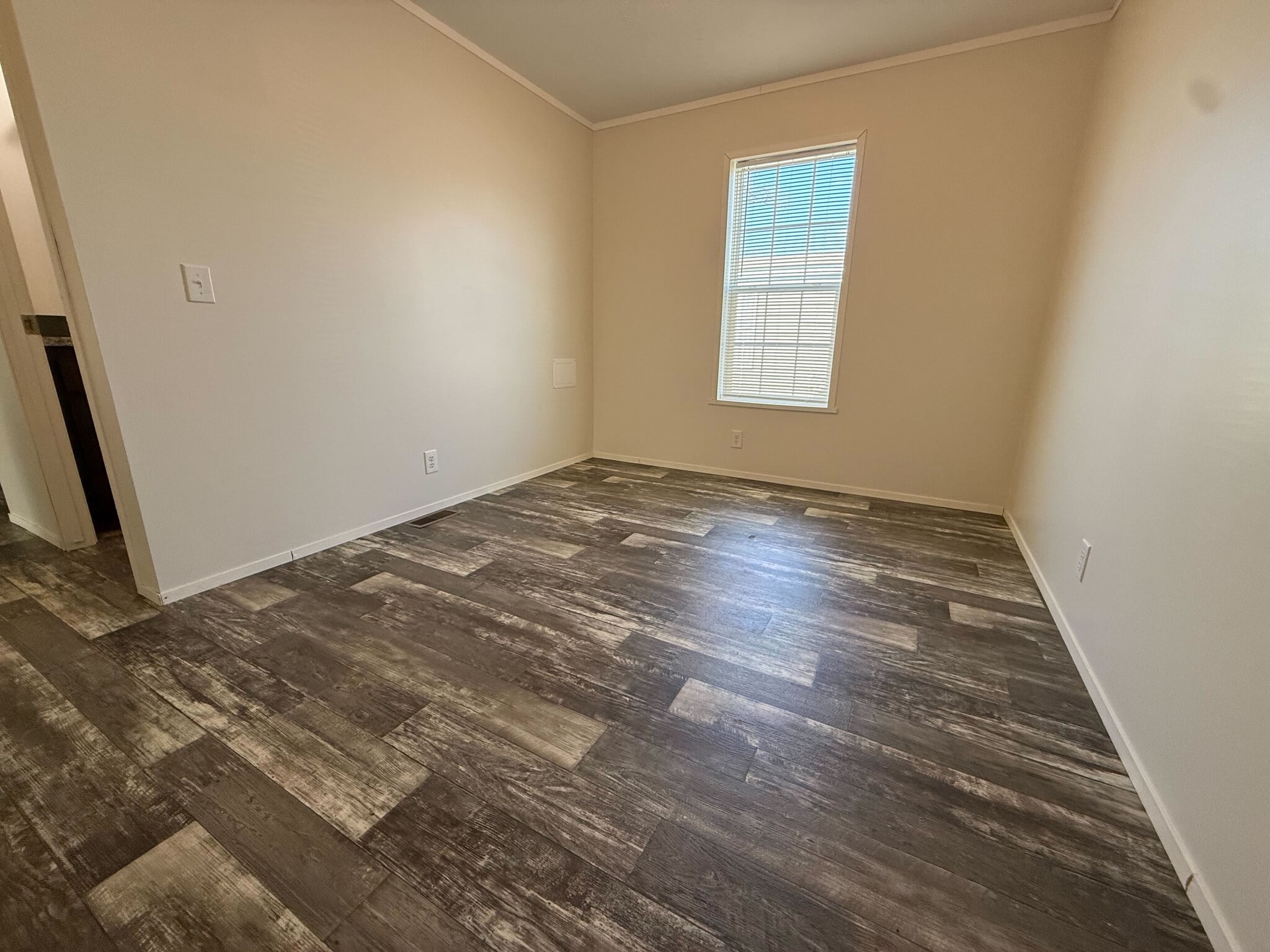 Building Photo - 11977 Springbrook Ct