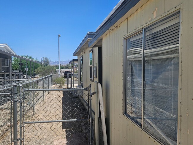 Building Photo - 1435 Trane Rd