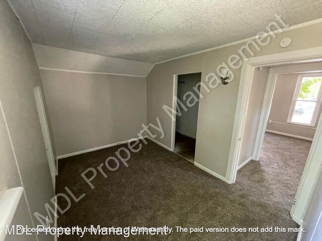 Building Photo - 3 br, 1 bath House - 1323 Fraser