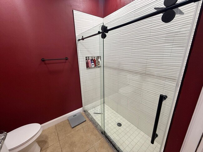 Building Photo - 3/2.5 Townhome in St Cloud-COMING SOON