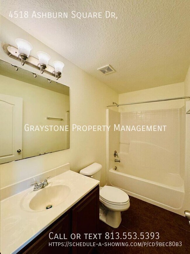 Building Photo - 4518 Ashburn Square Dr