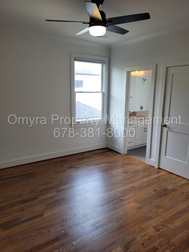 Building Photo - Luxurious 4 Bedroom Home near Grant Park!
