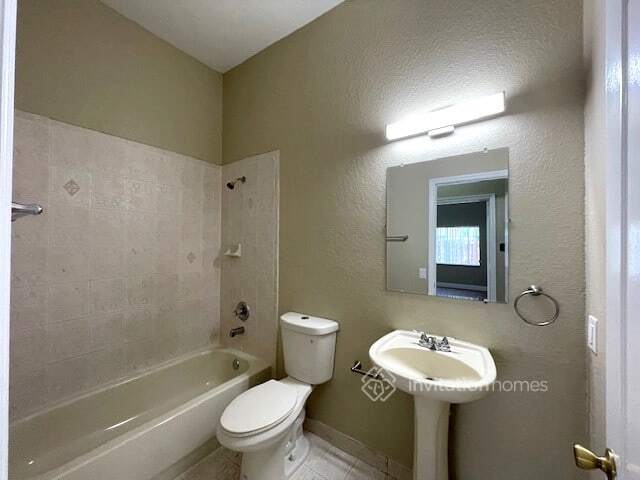 Building Photo - 14841 SW 32nd Ln
