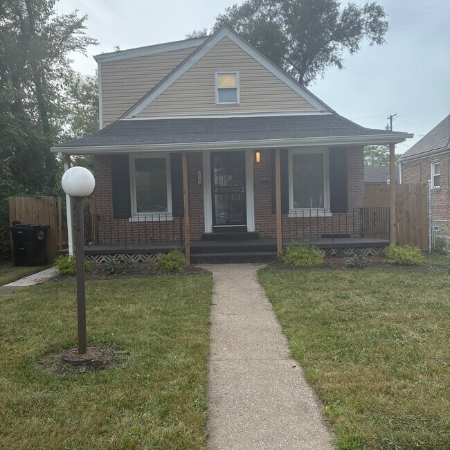 Building Photo - 620 Martin Luther King Dr