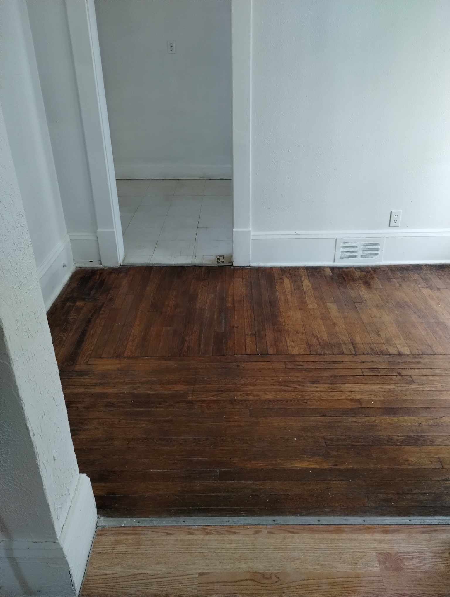 Building Photo - 1527 Jackson St