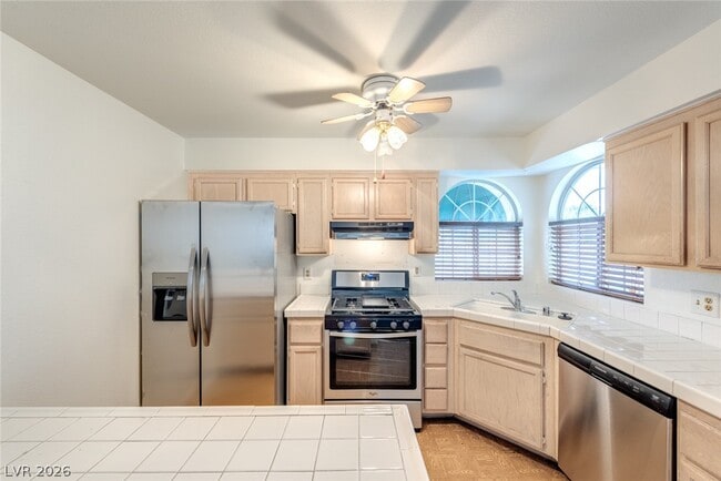 Building Photo - 2251 Wigwam Pkwy