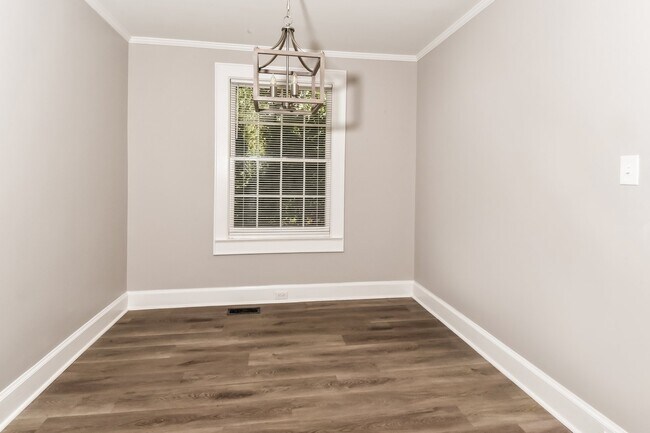 Building Photo - 4803 Anderson St