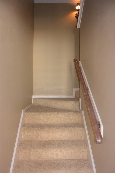 Building Photo - 865 Schilling Farm Cir