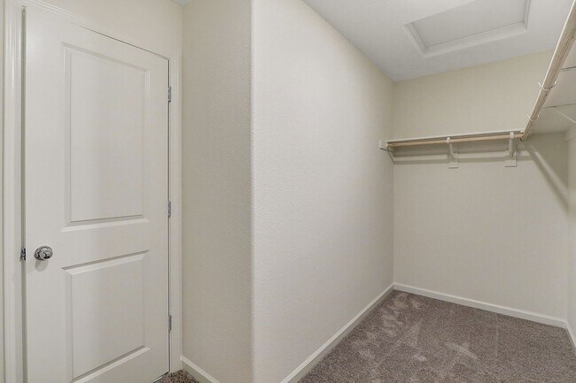 Building Photo - 3834 Berrybridge St