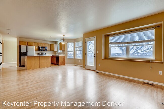 Building Photo - 6 br, 4 bath House - 1387 E 135th Pl